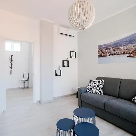 Bright Home - The House Of Travelers Como Exterior photo